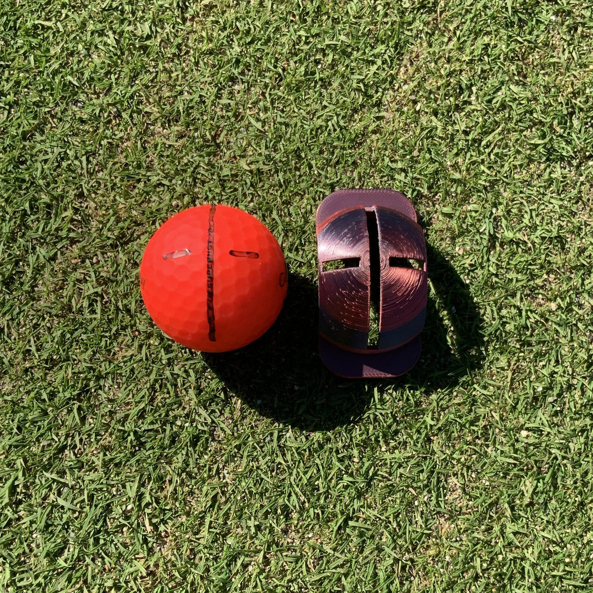Golf ball liner / alignment tool - putting aid - Version 1.0