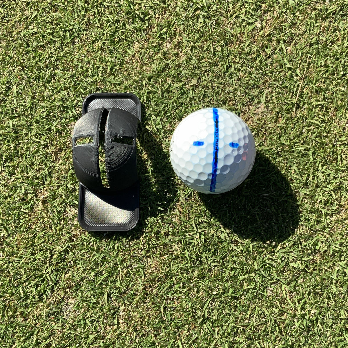 Golf ball liner / alignment tool - putting aid - Version 1.0